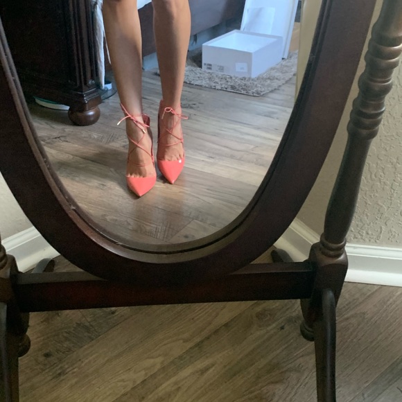 Jimmy Choo Vita 100 - Picture 15 of 15